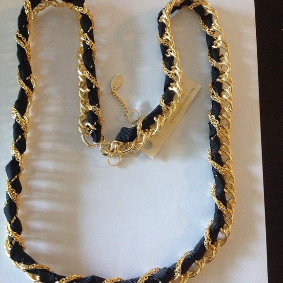 New braided ribbon fabric necklace - Picture 8 of 8